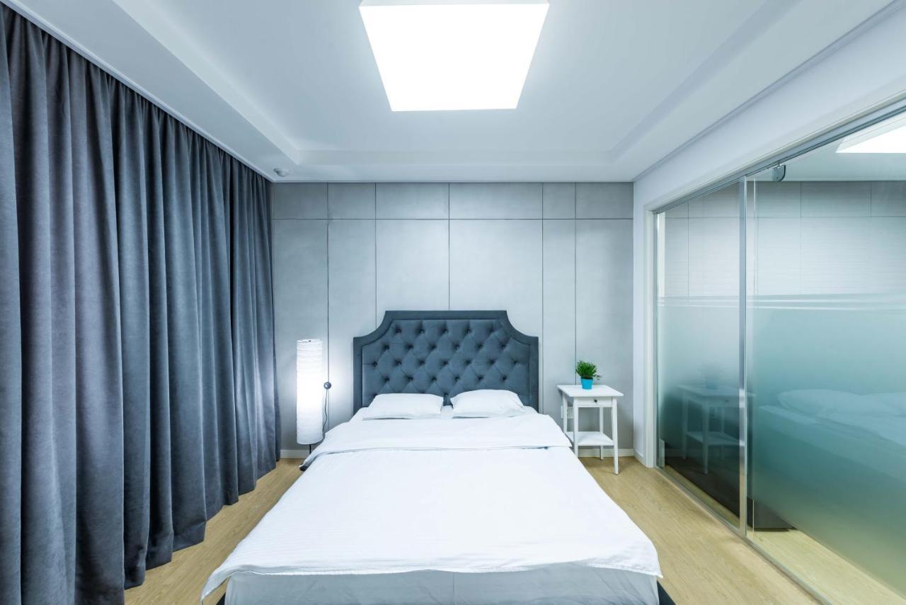 Апартаменти Theaddress Highvill Lux Астана Екстер'єр фото